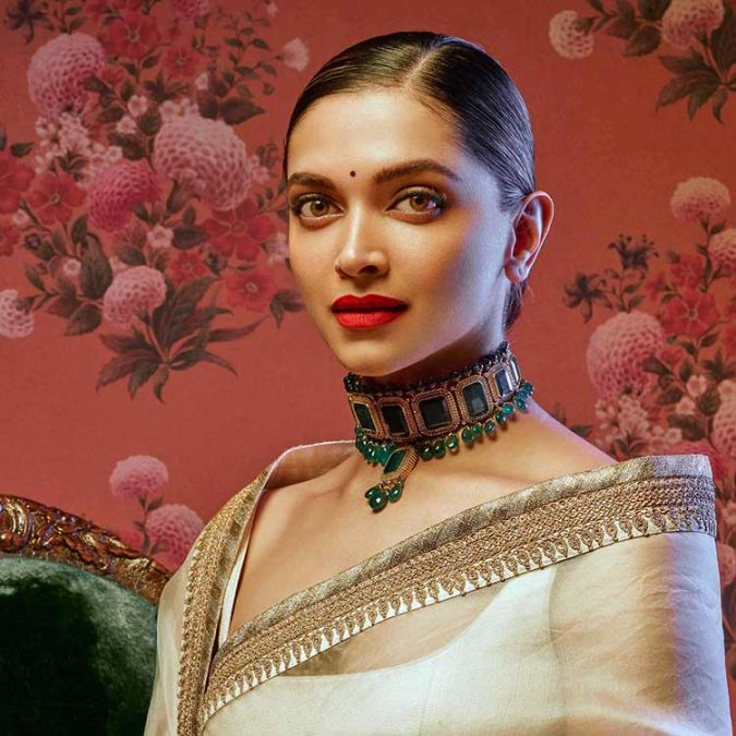 Hearing title song of film 'Chhapaak', Deepika gets emotional