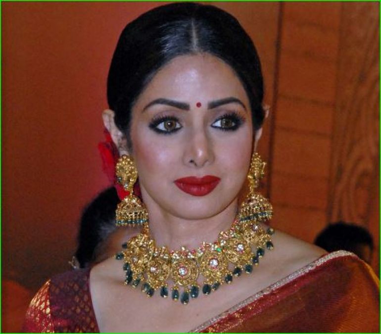 Sridevi's death secret revealed, blood was coming out of her face and ...