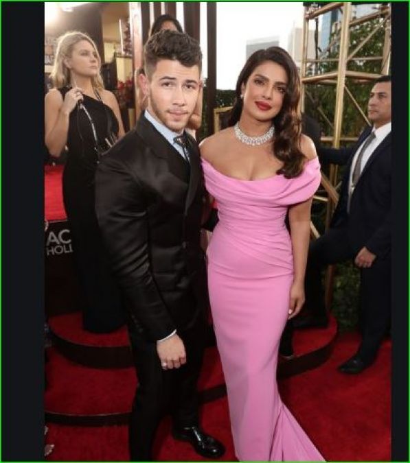 Priyanka-Nick looks most cute couple at Golden Globe Awards ceremony