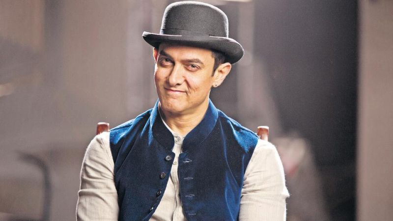'कालाकांडी' को लेकर आमिर ने की सैफ की तारीफ