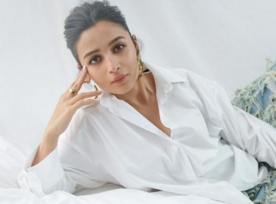 Alia stuck badly by giving a speech on gender equality, people trolled her
