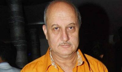 Anupam Kher rages on JNU violence, identifies 'traitors' in video