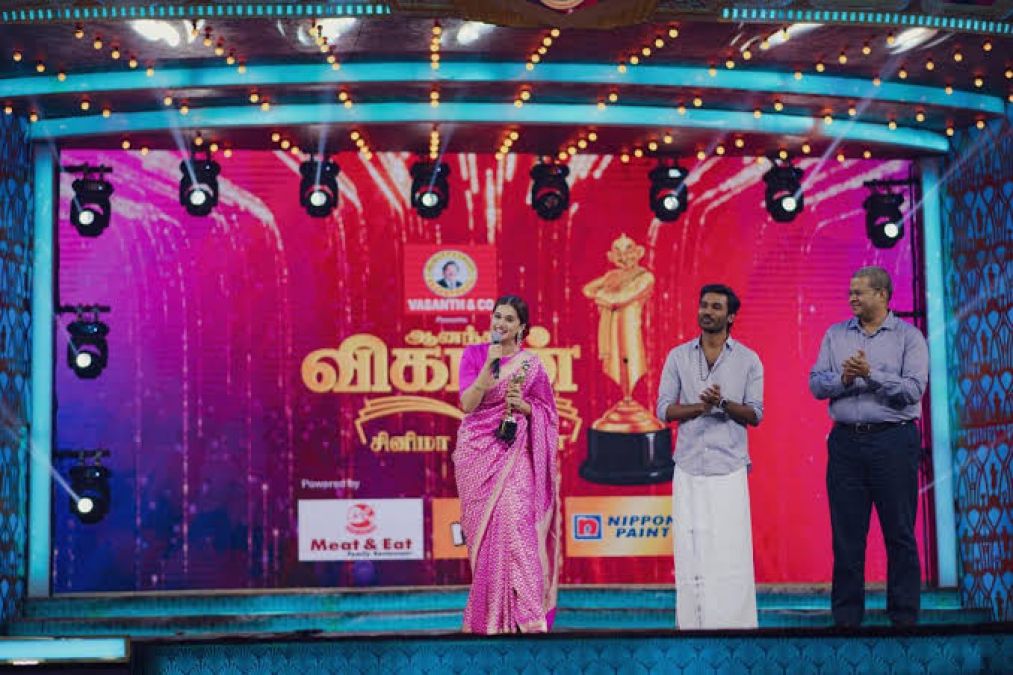 Taapsee gets Tamil cinema honor, rewarded with Ananda Vikatan Award