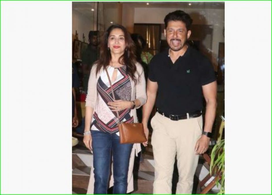 Madhuri Dixit appeared with her husband after a long time, see pic it here
