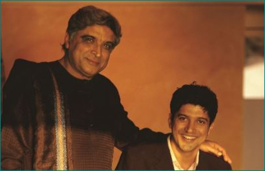 Javed Akhtar, who won millions of hearts with his poems, has married twice