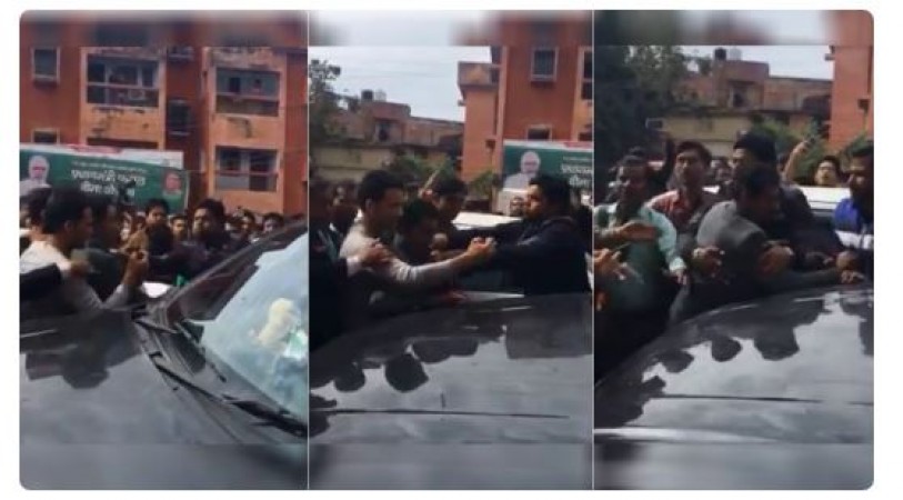 Fans dragged Nawazuddin Siddiqui, video went viral