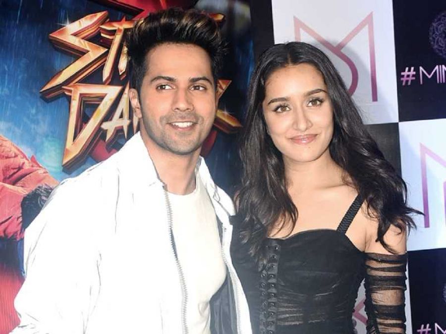 Varun Dhawan reveals, he likes this actress since school time