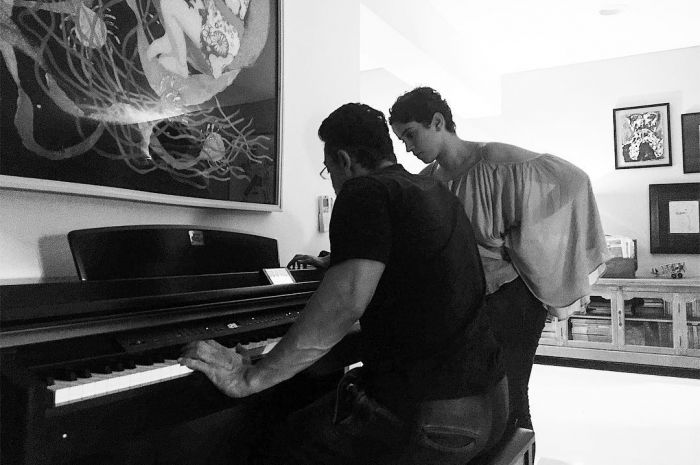 आमिर खान ले रहे अपनी छोटी 'दंगल' बेटी की क्लास