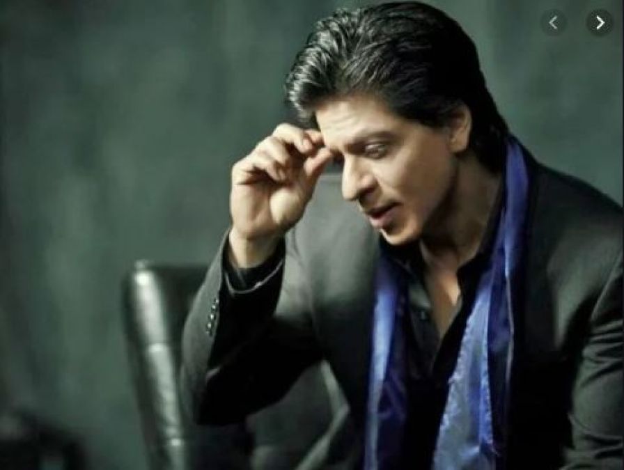 Shahrukh Khan's first salary was fifty rupees, yellow was a cold cold drink.