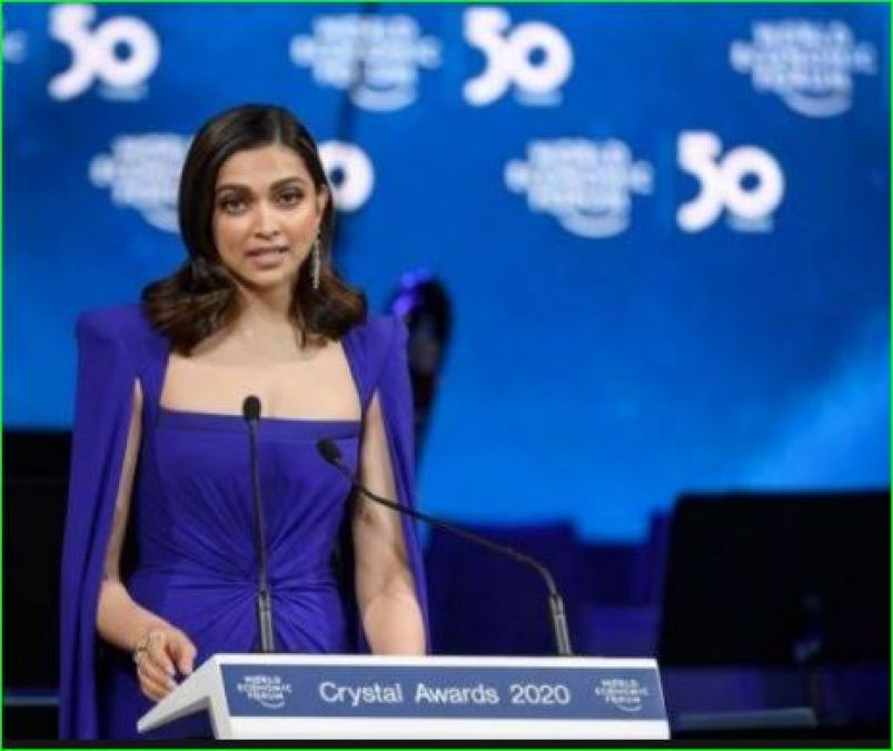 Deepika said about depression after receiving Crystal Award- 'I fell down from my bed...'