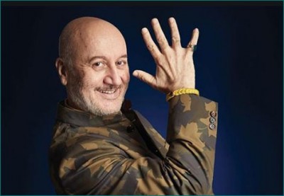 Anupam Kher reveals 'he lives in a rented apartment'