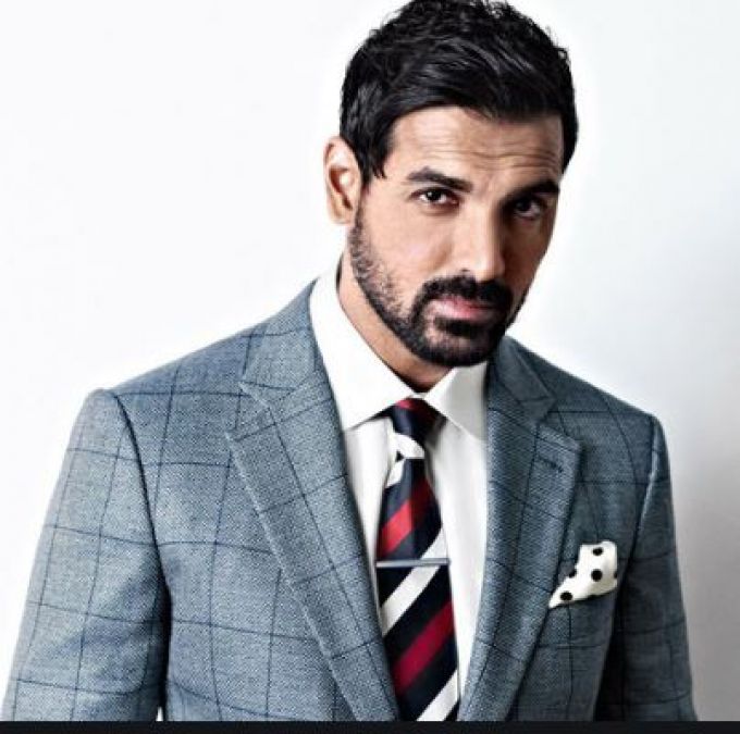 Bollywood’s first of its kind helicopter chase, John Abraham also surprised