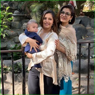 This famous Bollywood actress became super granny, shares photos with grandson