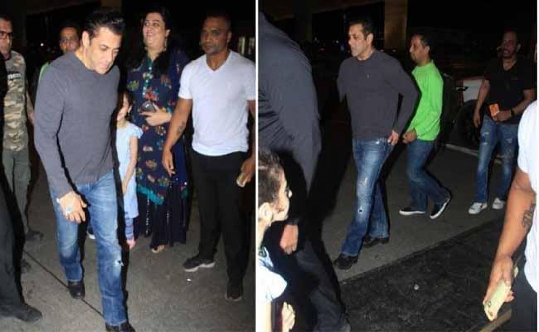 Salman in trouble for snatching mobile from fan, entry may be banned in Goa