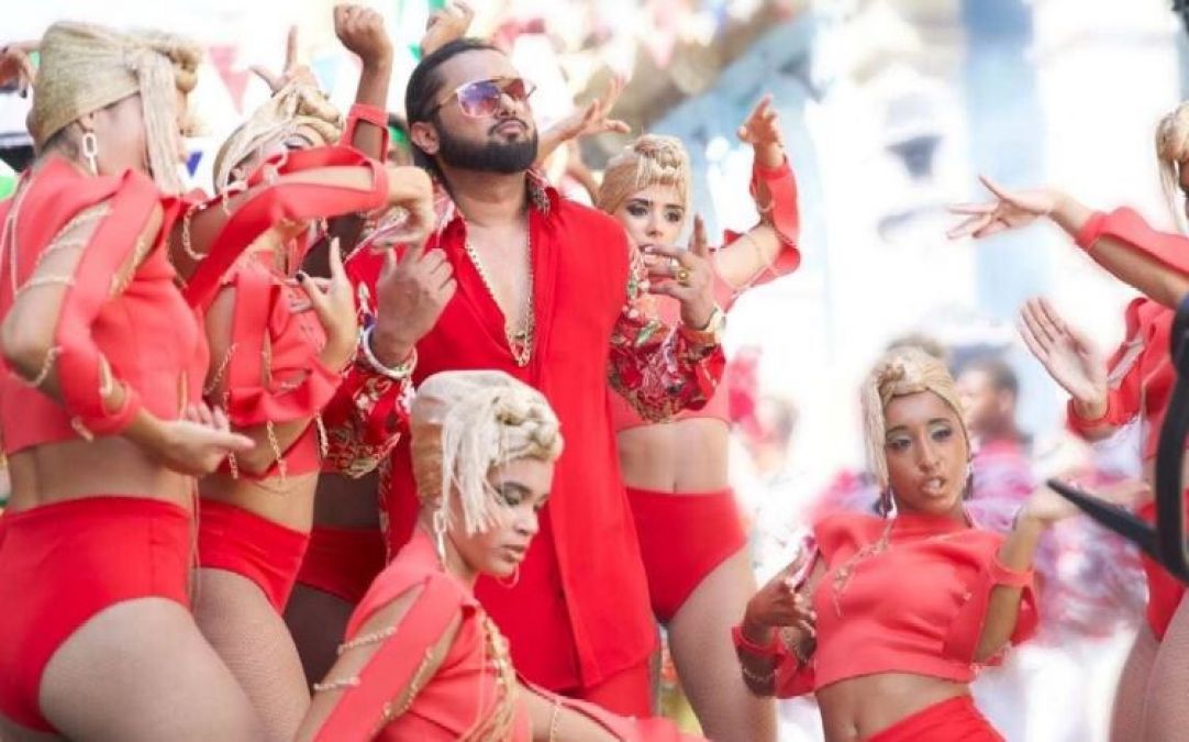 Punjab Women's Commission calls Honey Singh's song to be obscene, sent notice