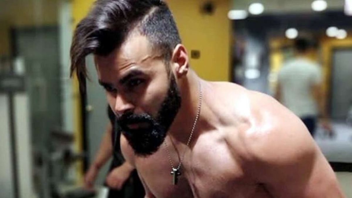 Sonam Kapoor's Actor undergoes body transformation, pic is going viral on internet