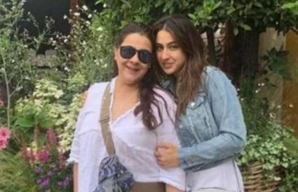 After finishing the shooting in Shimla, This actress enjoys with her mother!