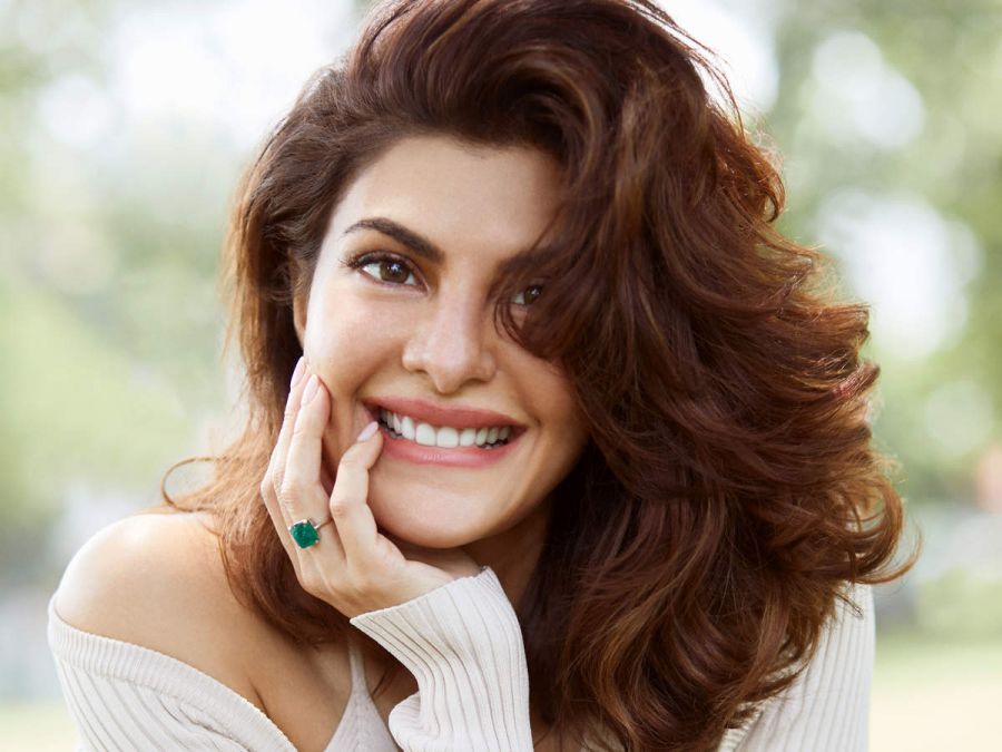 Jacqueline Fernandez's first look from Bhoot Police released, seen in a stunning avatar