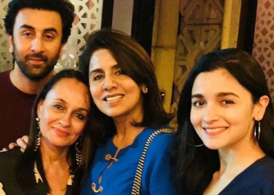 Alia wishes Ranbir's mother in a super cute way, read on