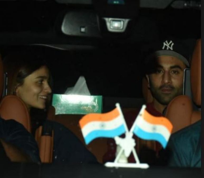 Alia-Ranbir Arrive at  Producer Anand Pandit's Office, May Get New Project
