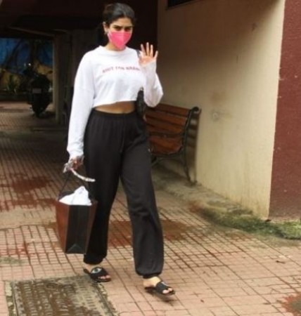 Khushi Kapoor's gym look robs millions heart, tremendous style picture surfaced