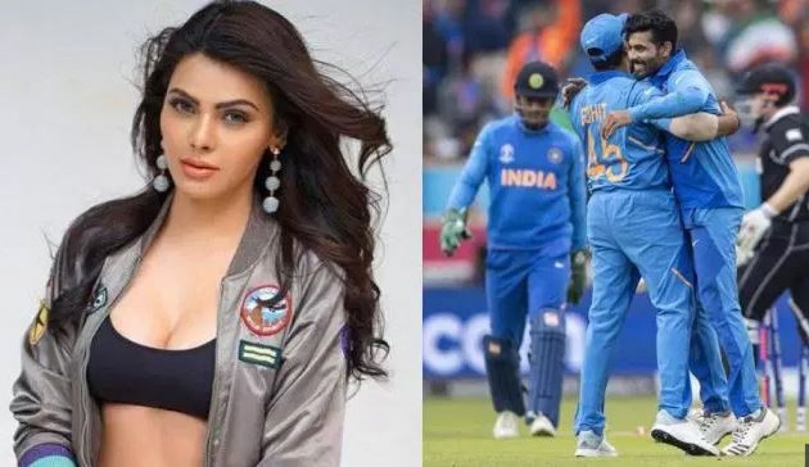 World Cup 2019: Sherlin Chopra Rapps Wearing Team India Jersey