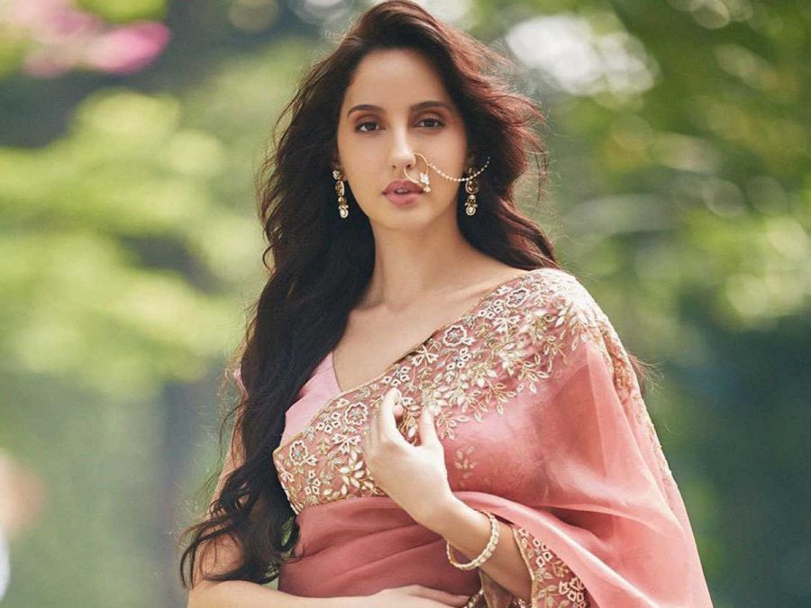 Nora Fatehi's workout video goes viral, fans left staring