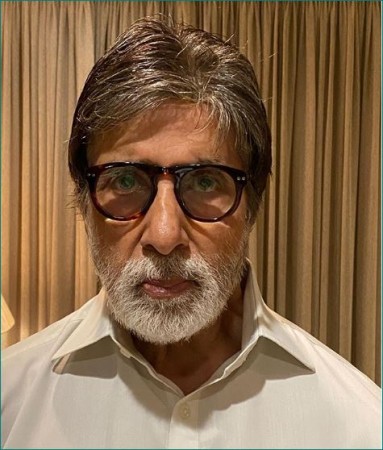 Amitabh Bachchan thanks fans for praying for him