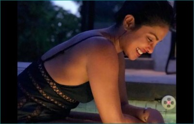 Priyanka Chopra spotted in Black Monokini on birthday, shows off her new tattoo