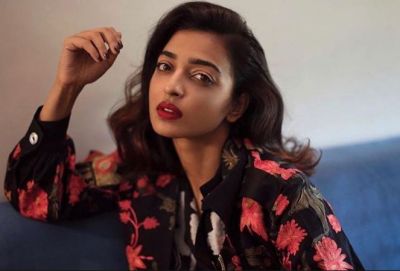 Radhika Apte gives befitting replay on intimate scene leaks