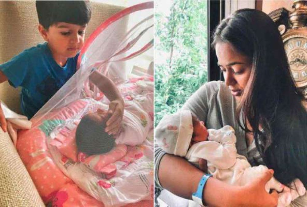 Sameera Reddy shares adorable photo of son Hans bonding with his little sister