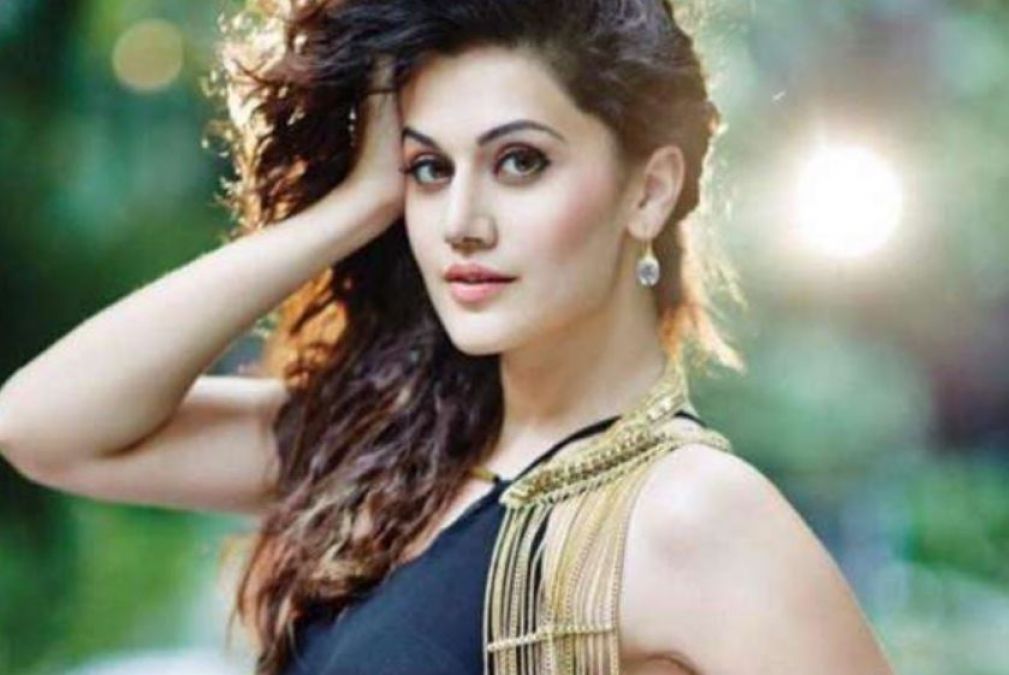 Taapsee Pannu reacts to Rangoli Chandel’s “sasti copy” comment