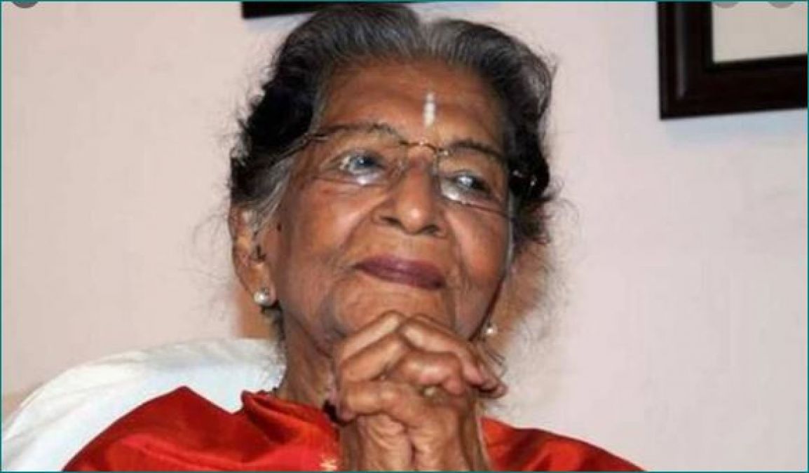Famous dancer Amala Shankar breathed last at age of 101