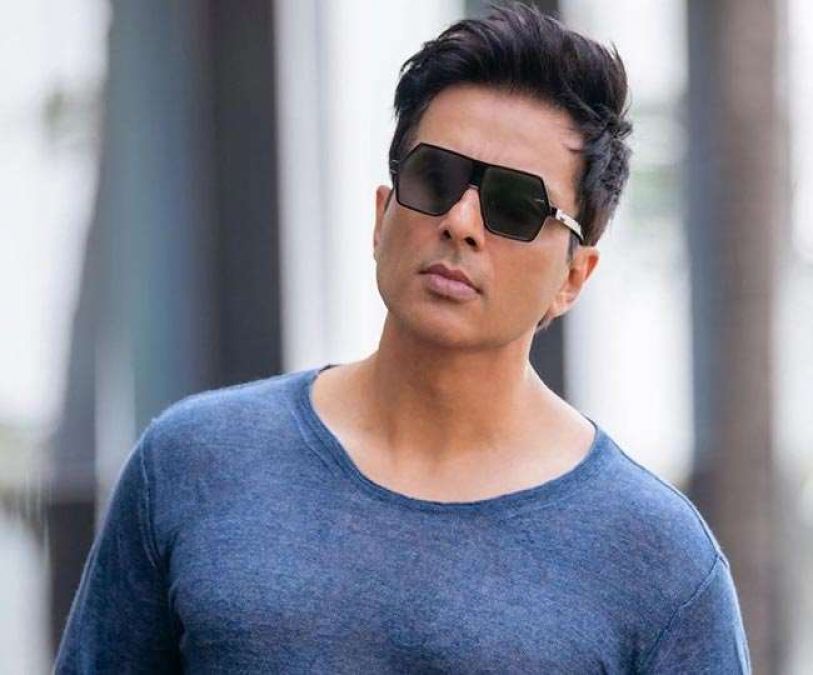 Sonu Sood's video roaming on social media showing different styles