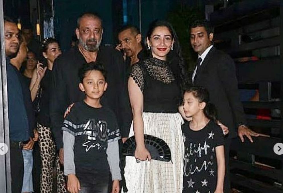 Sanjay Dutt celebrated his birthday with wife and children, shared photos and videos