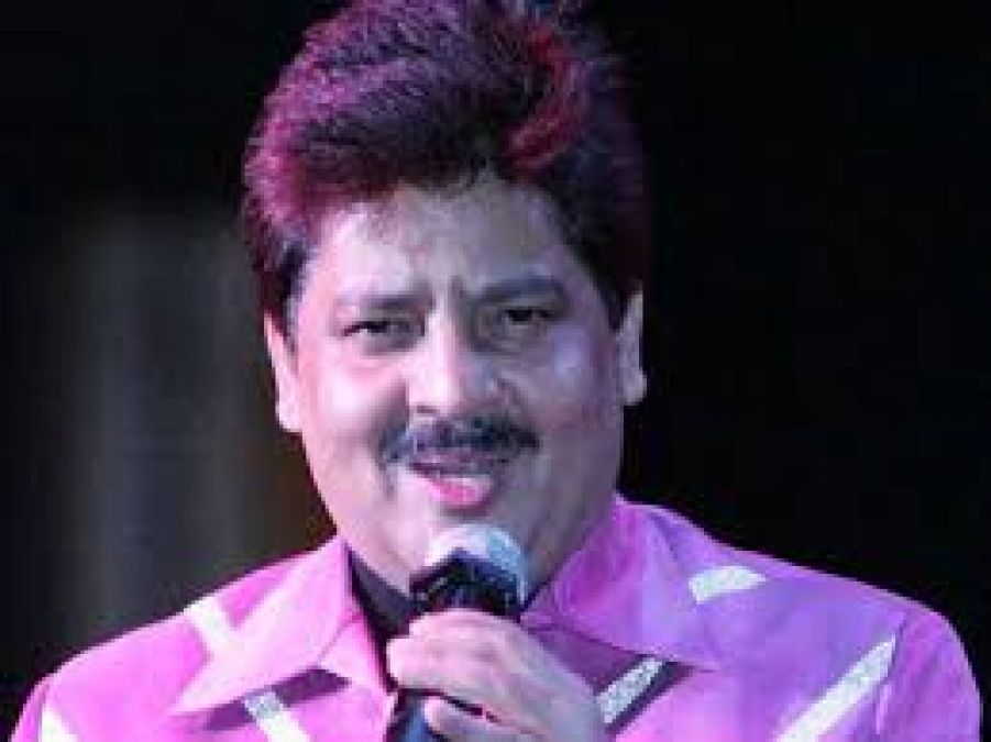 Singer Udit Narayan gets death threats by an unknown person