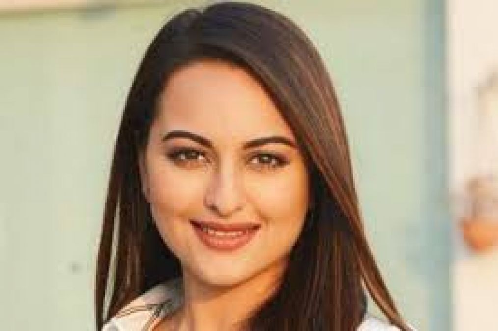 Sonakshi spoke openly on the relationship, said, 