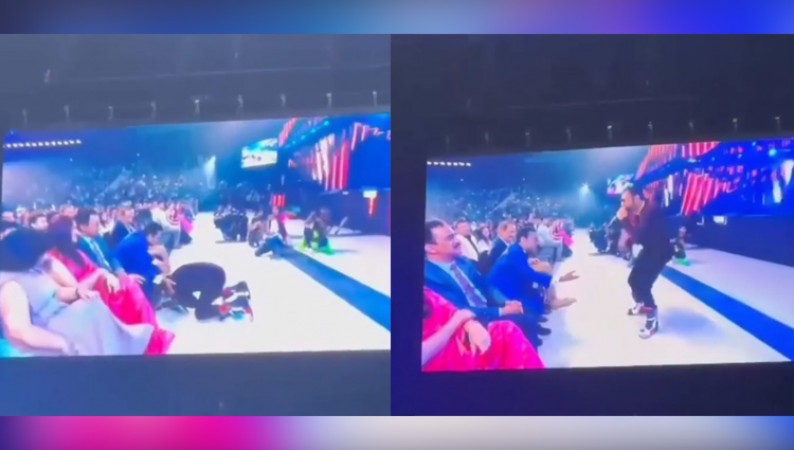 Honey Singh suddenly falls at AR Rahman's feet by singing, video goes viral
