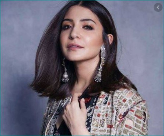 Anushka Sharma requests to treat animals and plants with kindness
