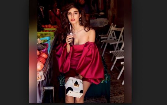 Disha Patani's hot photo got viral, see her father's reaction!
