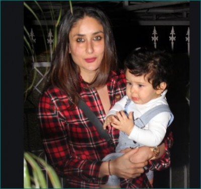 Taimur cheers mother Kareena Kapoor Khan during Suryanamaskar