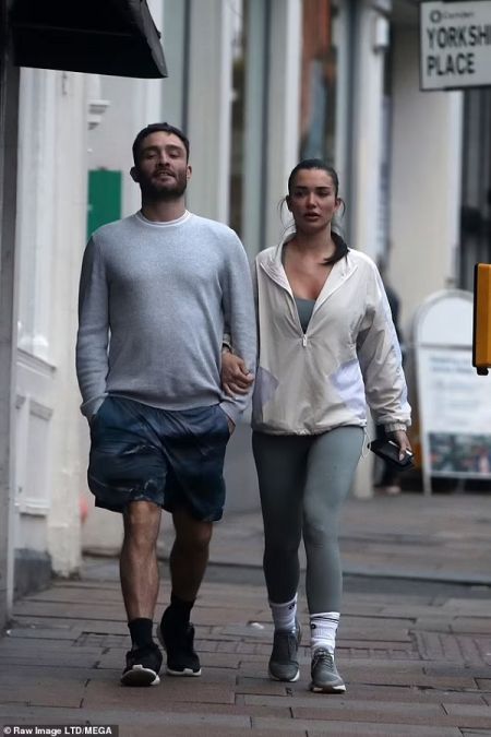 Amy Jackson seals her relationship with Ed Westwick