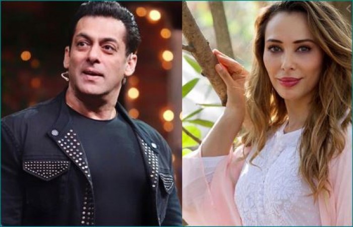 Salman and Iulia sweeps road on World Environment Day