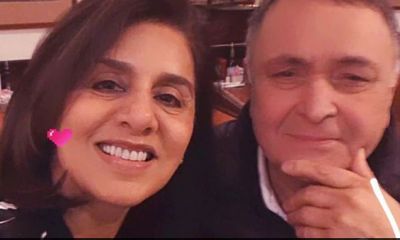 Rishi-Neetu wished their fans Eid from the US!