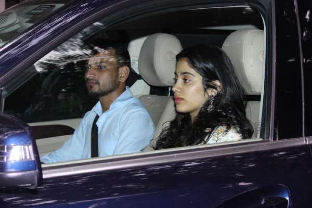 Here are the casual looks of Janhvi Kapoor, see viral photos!