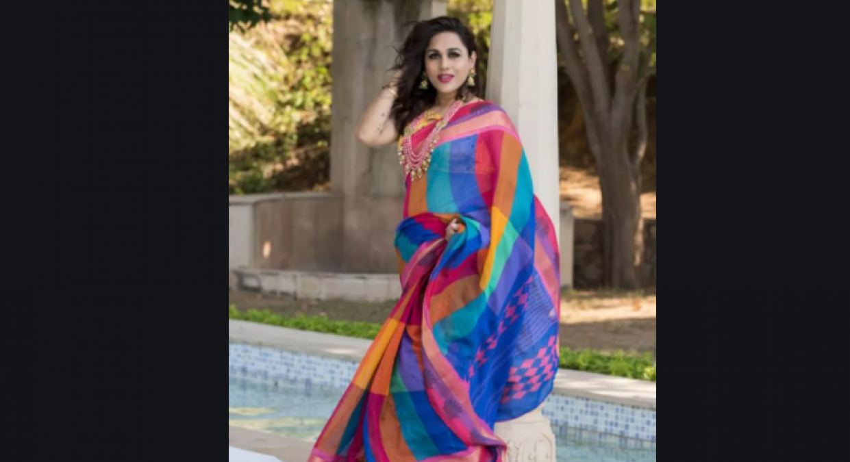 This transgender model said to Karan Johar 'If you offer me even 1 crore, I will kick'