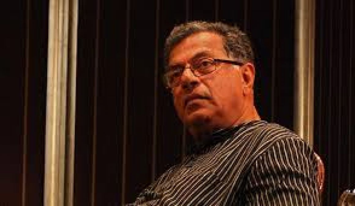 Bollywood mourns the wave of heartbreak, prominent actor Girish Karnad passes away!