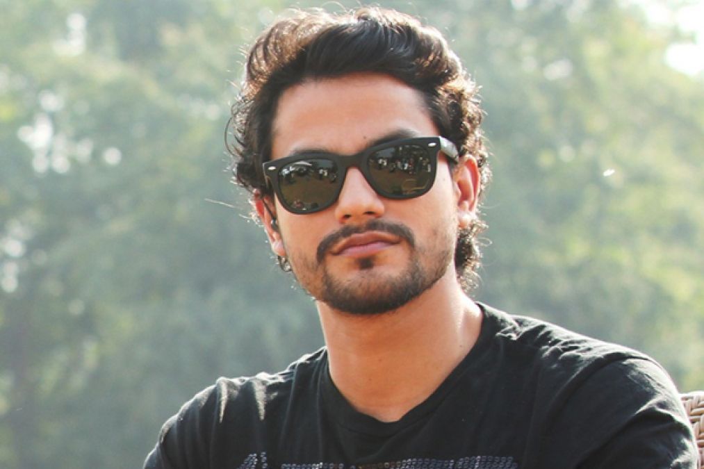 Kunal Khemu found wandering for work, now got such a reply!