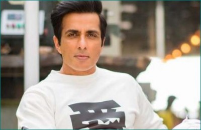 Sonu Sood extended help for treatment of security guard's daughter