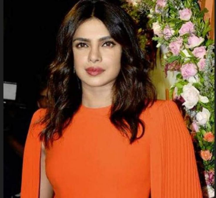 Priyanka Chopra reached the dating app's campaign launch in her perfect looks!